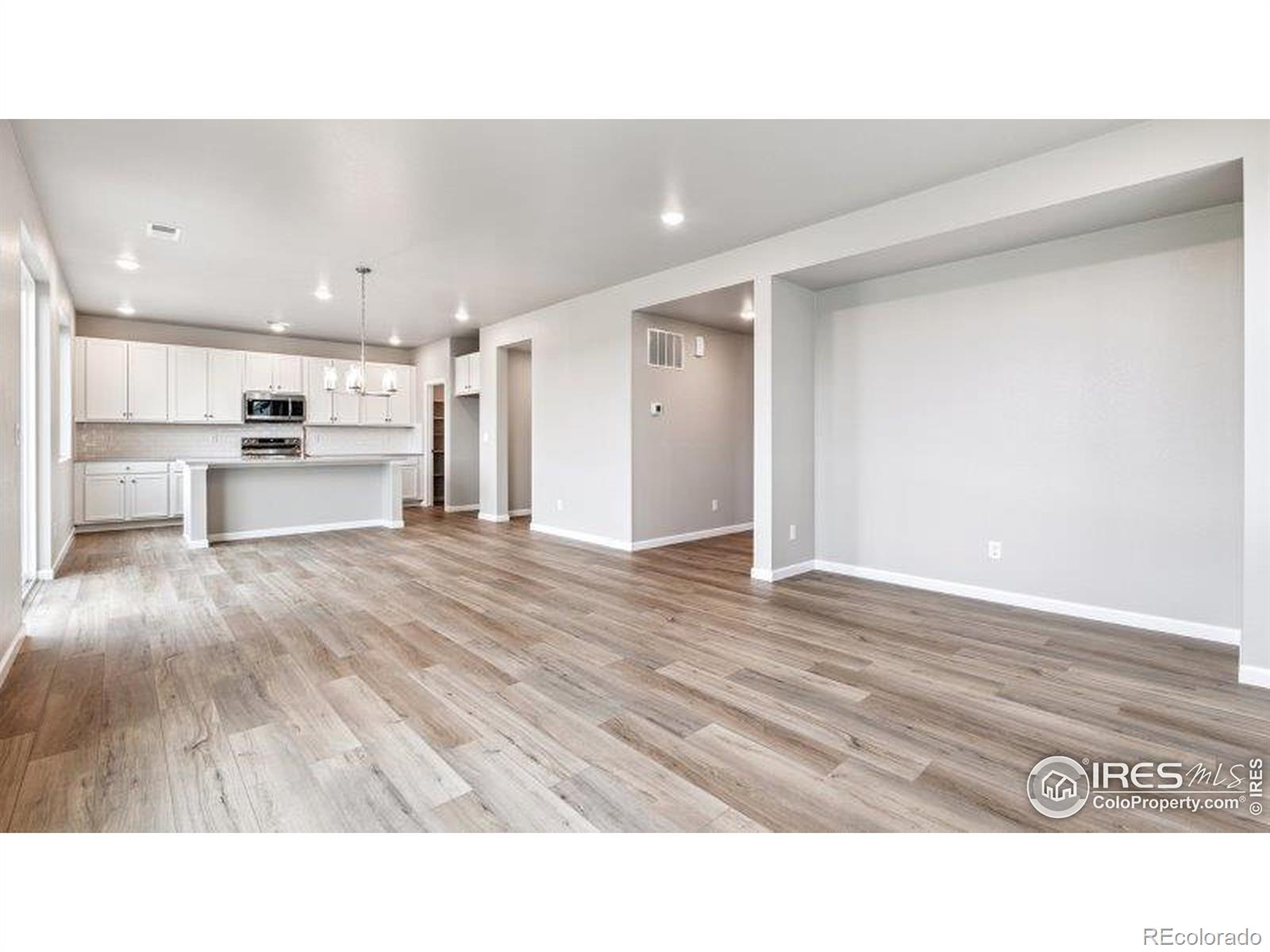 MLS Image #2 for 16815  mckay drive,mead, Colorado