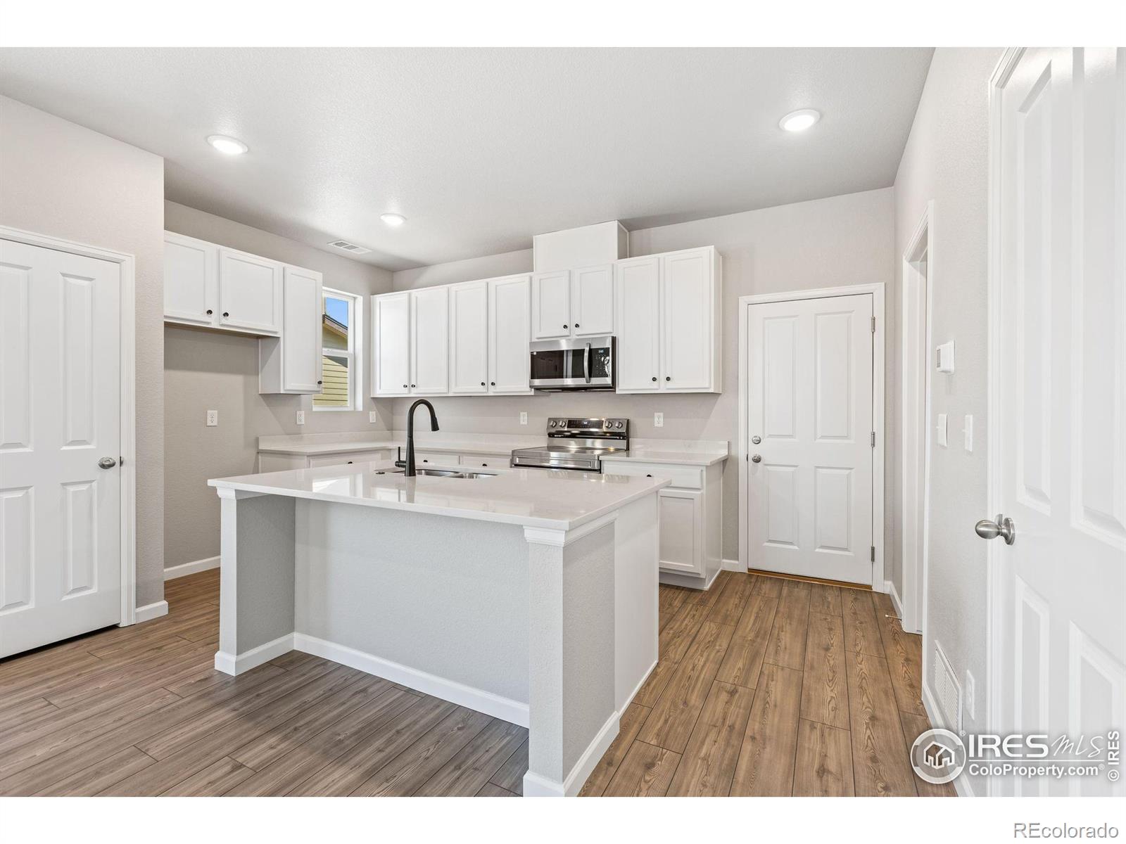 MLS Image #11 for 1446  coral place,longmont, Colorado