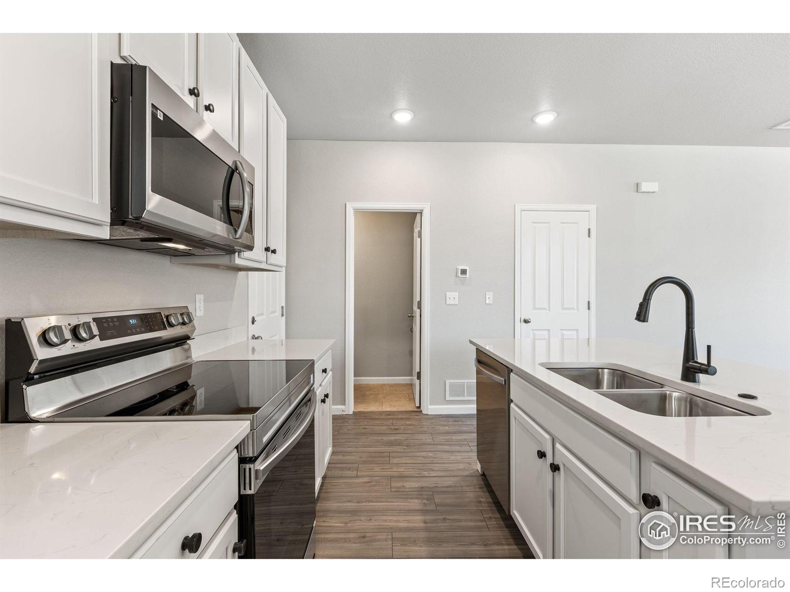 MLS Image #14 for 1446  coral place,longmont, Colorado