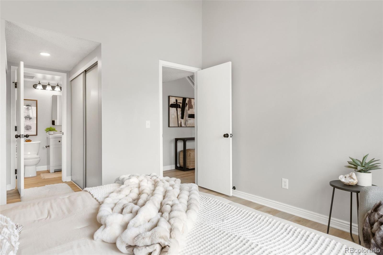 MLS Image #19 for 19301 e florida place,aurora, Colorado
