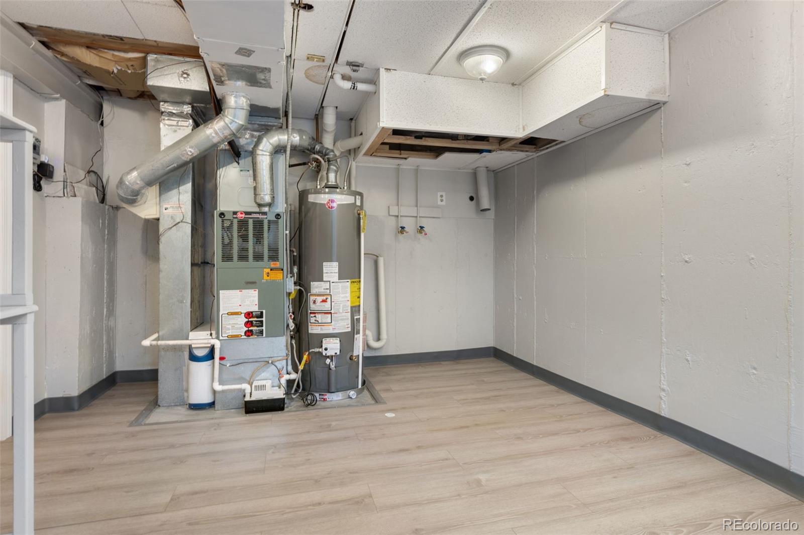 MLS Image #30 for 19301 e florida place,aurora, Colorado