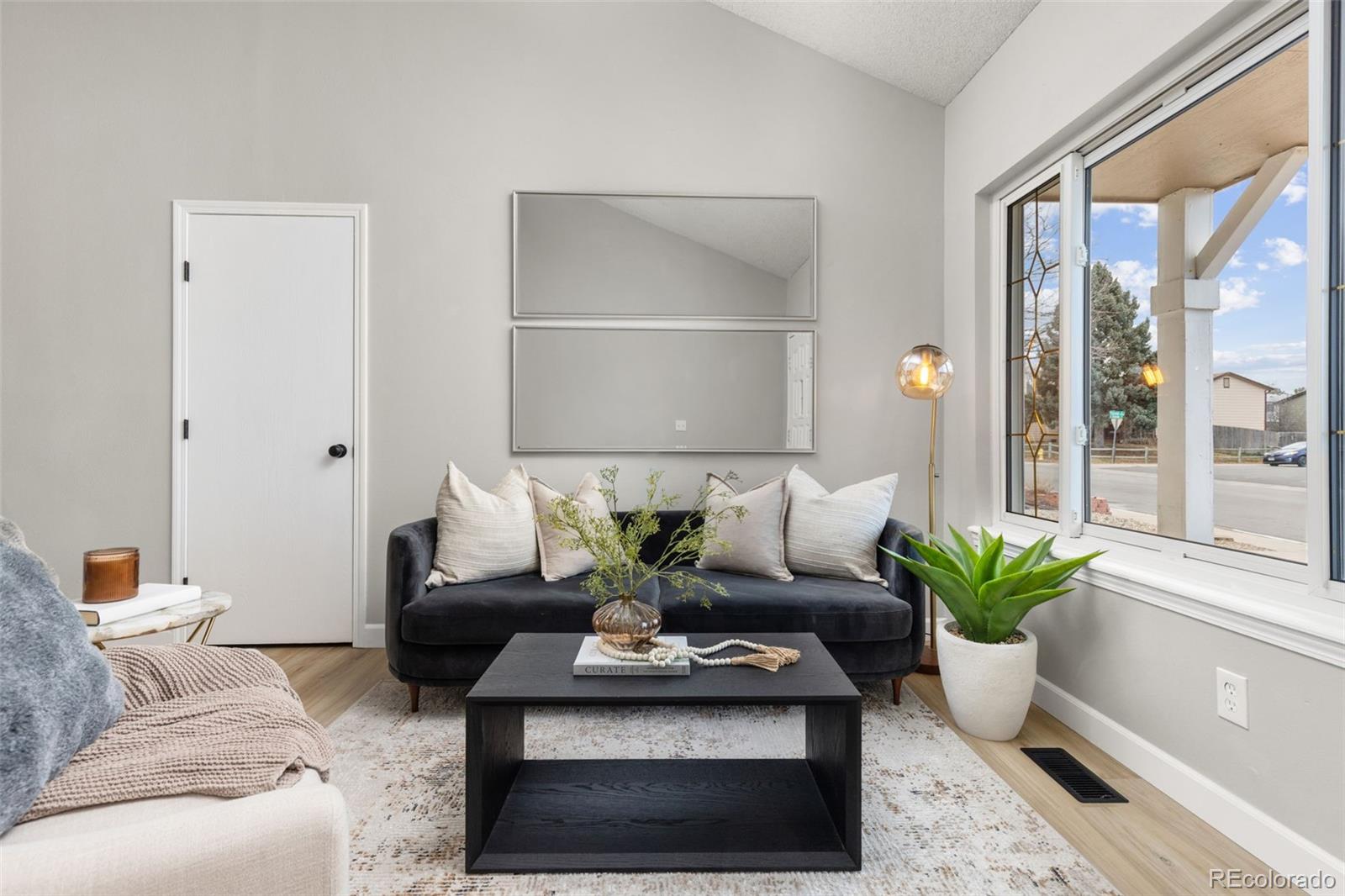 MLS Image #7 for 19301 e florida place,aurora, Colorado
