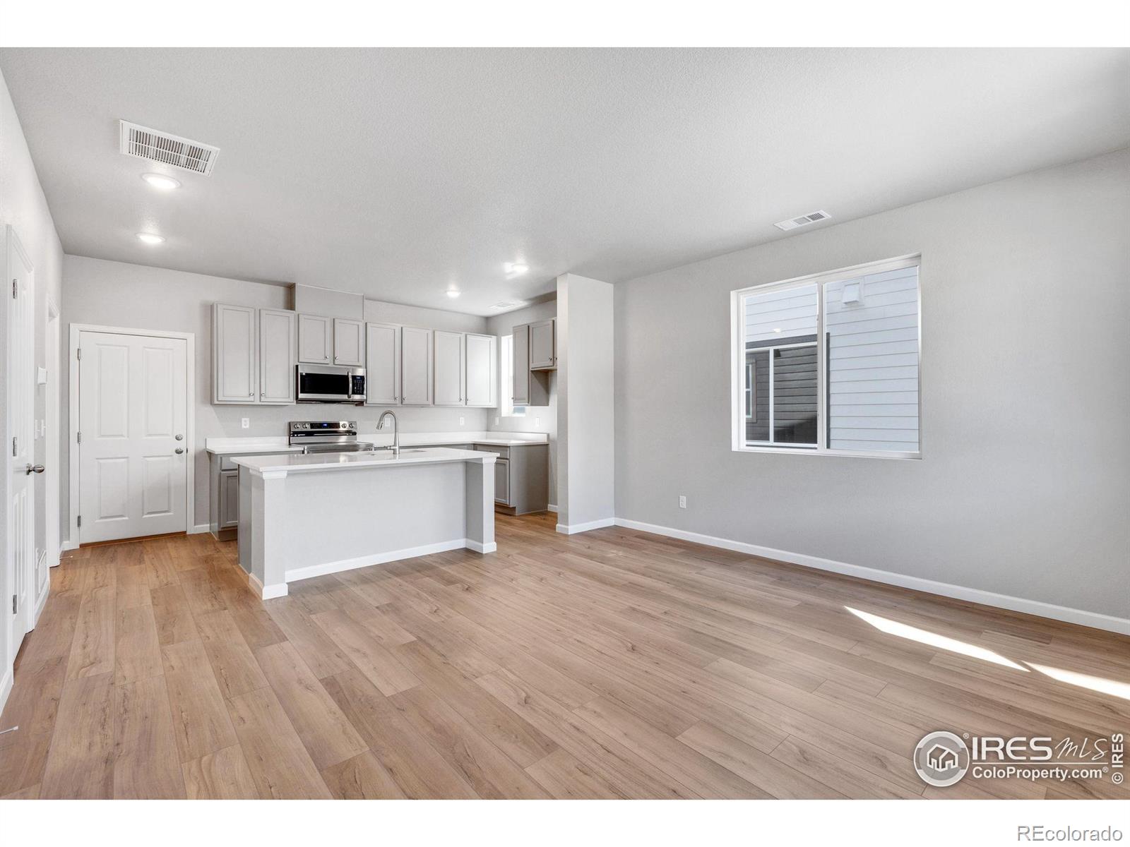 MLS Image #10 for 1442  coral place,longmont, Colorado