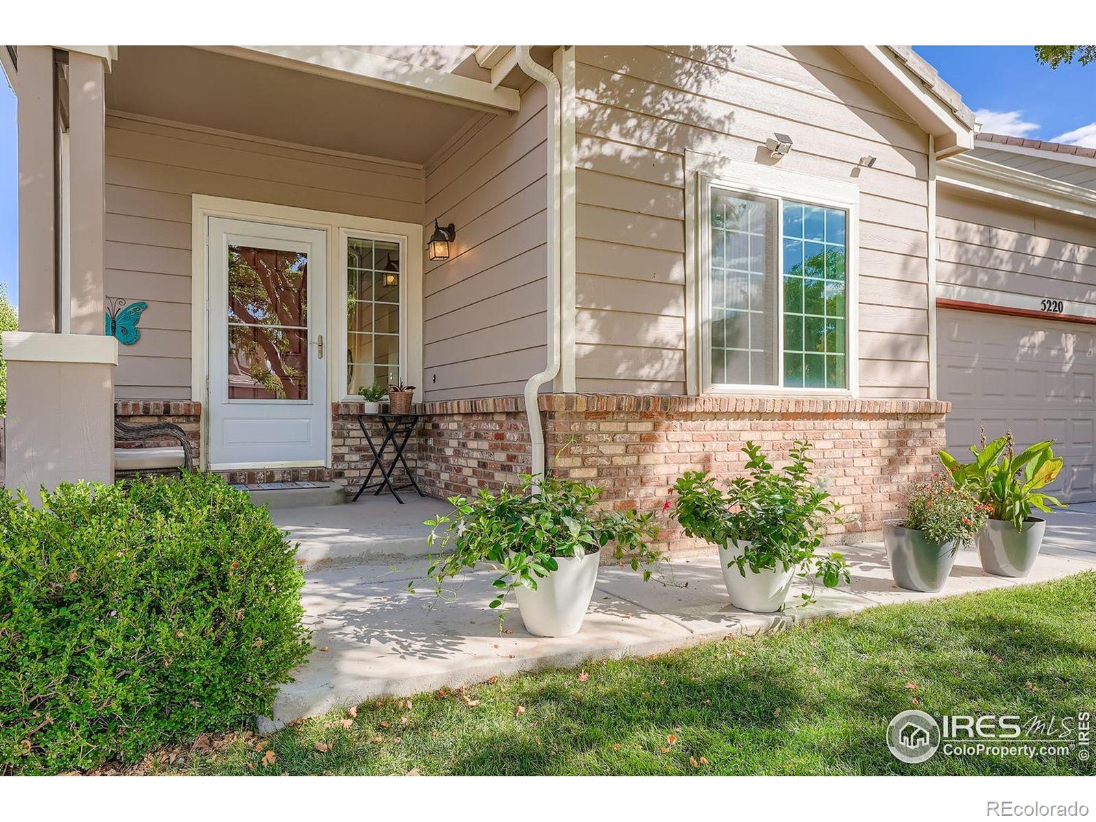 MLS Image #2 for 5220 s sicily street,aurora, Colorado