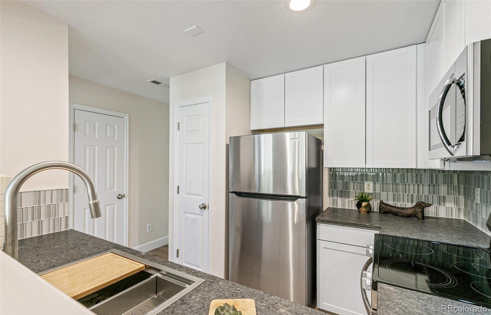 MLS Image #10 for 7925 s kittredge street ,englewood, Colorado