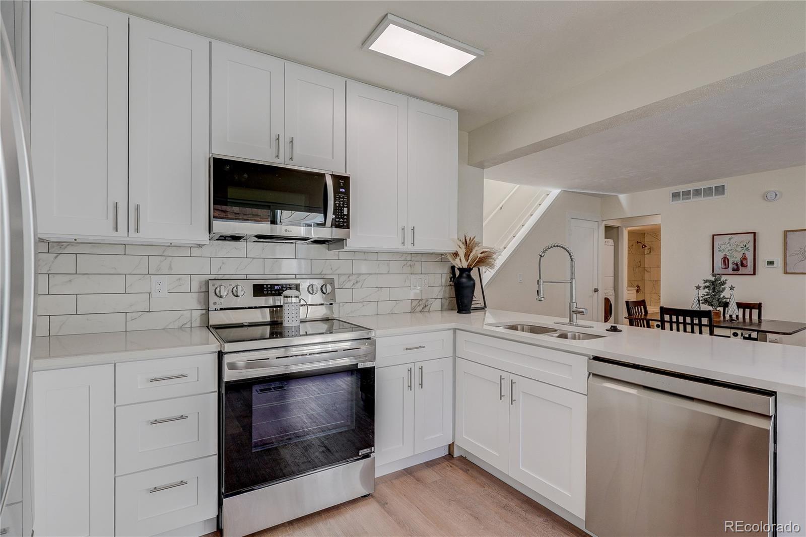 MLS Image #10 for 2415 s xanadu way c,aurora, Colorado