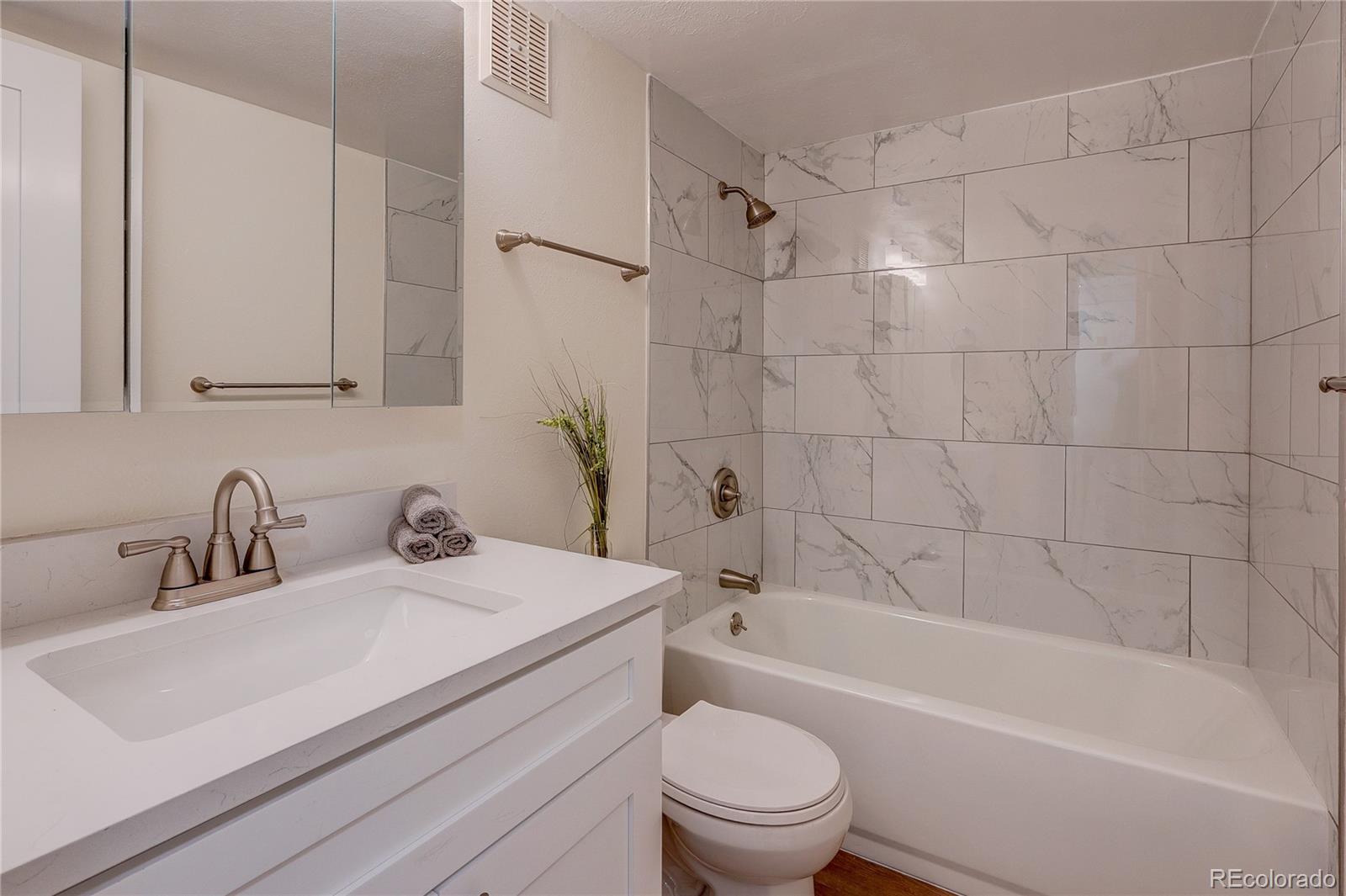 MLS Image #21 for 2415 s xanadu way c,aurora, Colorado