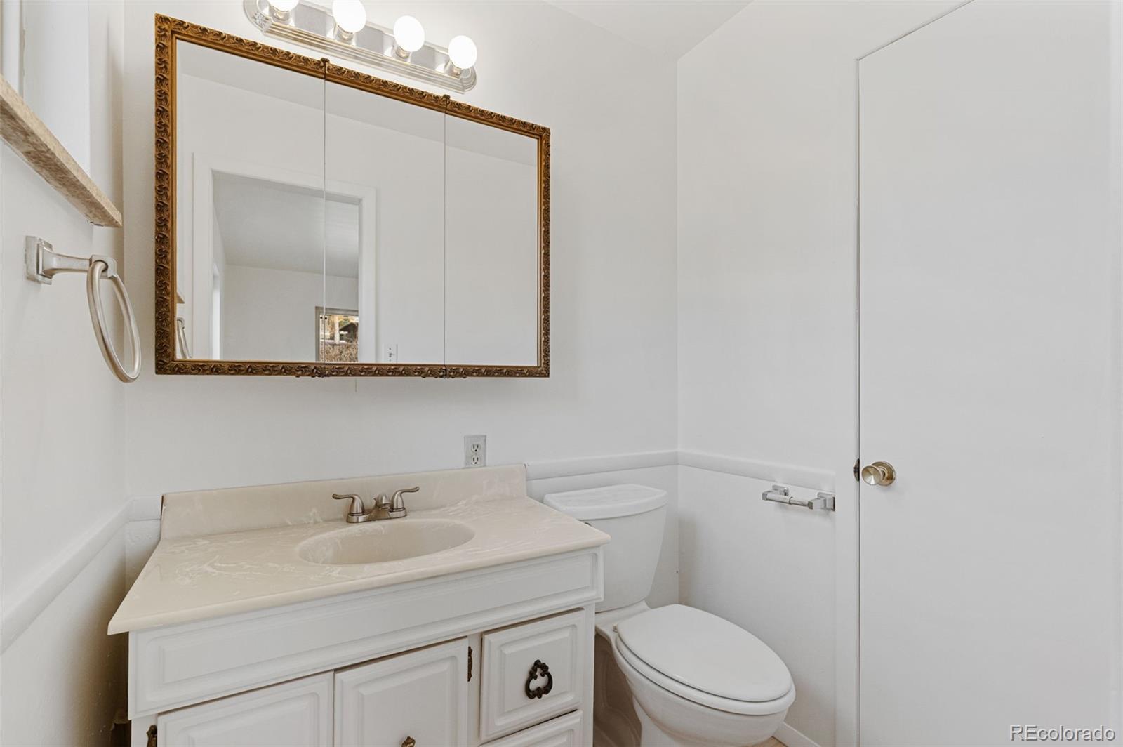 MLS Image #11 for 8401 w 64th place,arvada, Colorado