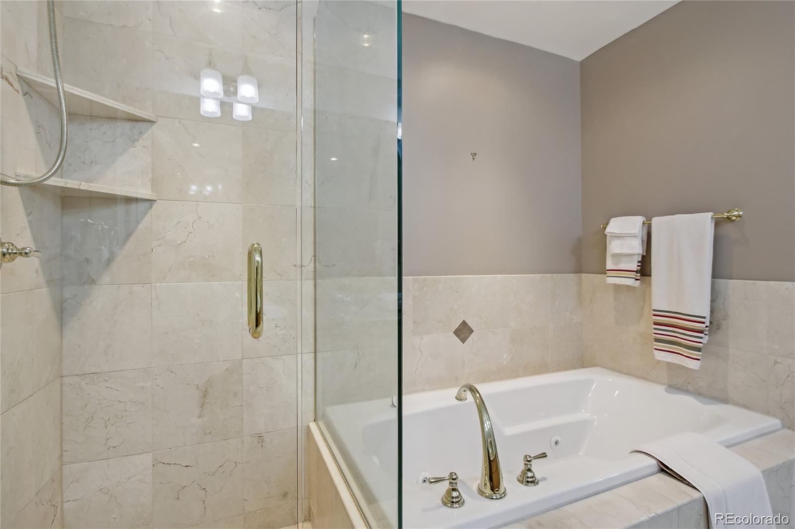 MLS Image #16 for 1827 n grant street 502,denver, Colorado