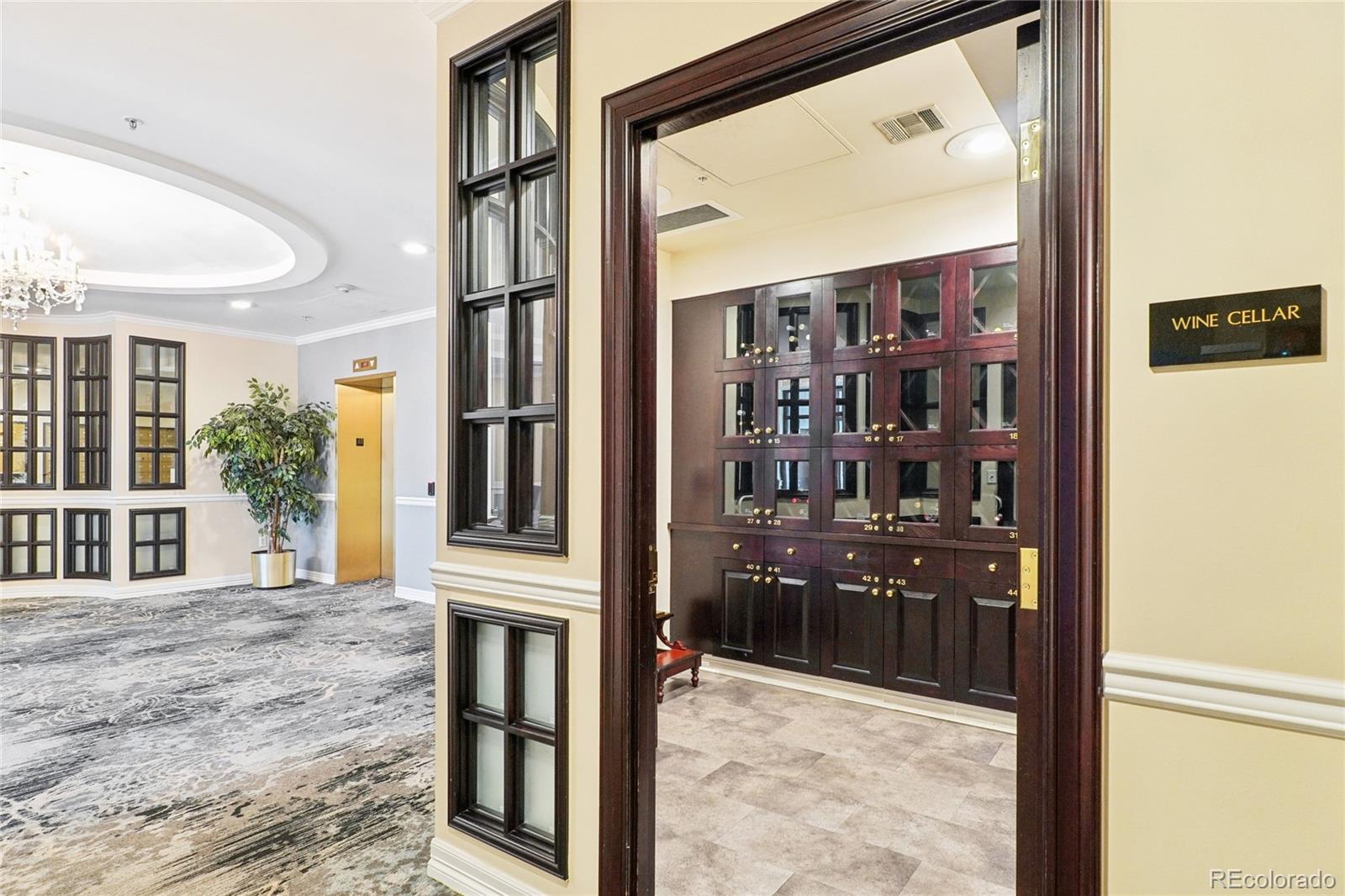 MLS Image #27 for 1827 n grant street 502,denver, Colorado