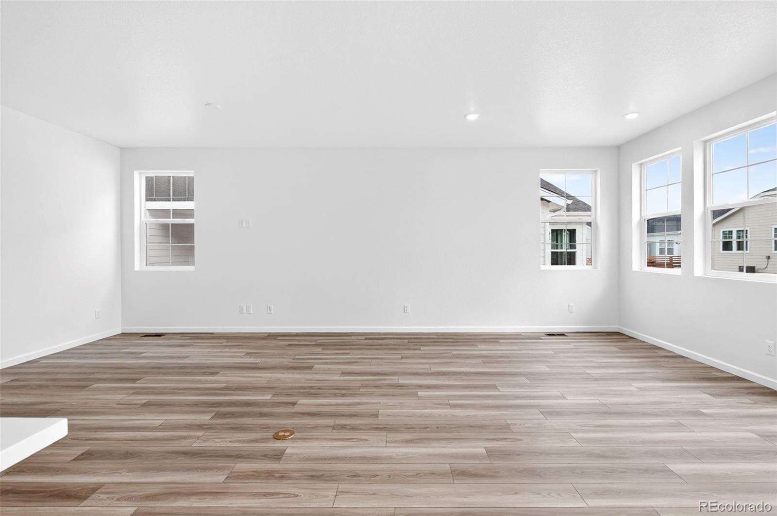 MLS Image #10 for 3358 n duquesne way,aurora, Colorado
