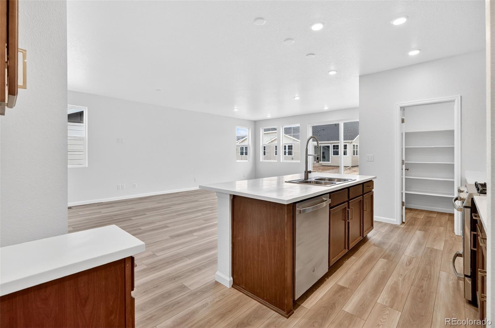 MLS Image #9 for 3358 n duquesne way,aurora, Colorado