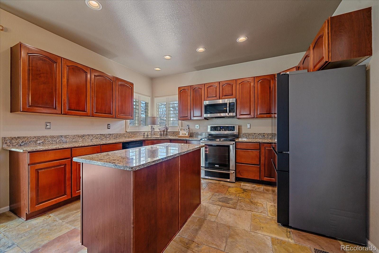 MLS Image #13 for 6329  braun circle,arvada, Colorado
