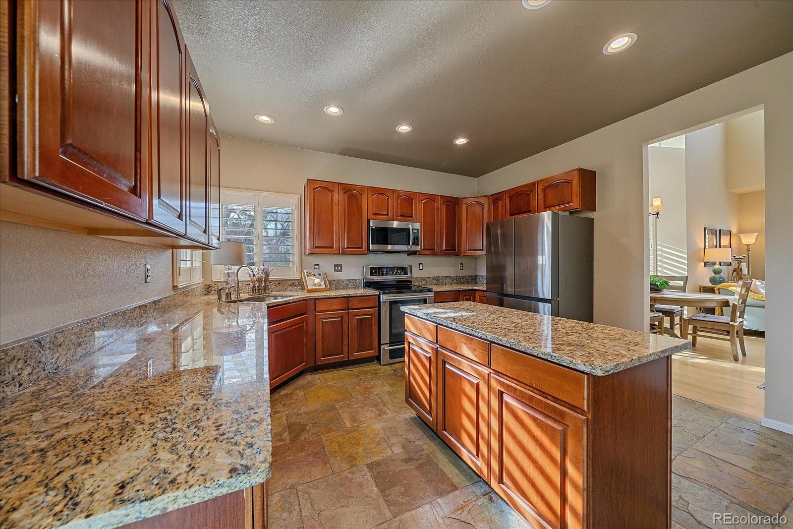 MLS Image #14 for 6329  braun circle,arvada, Colorado