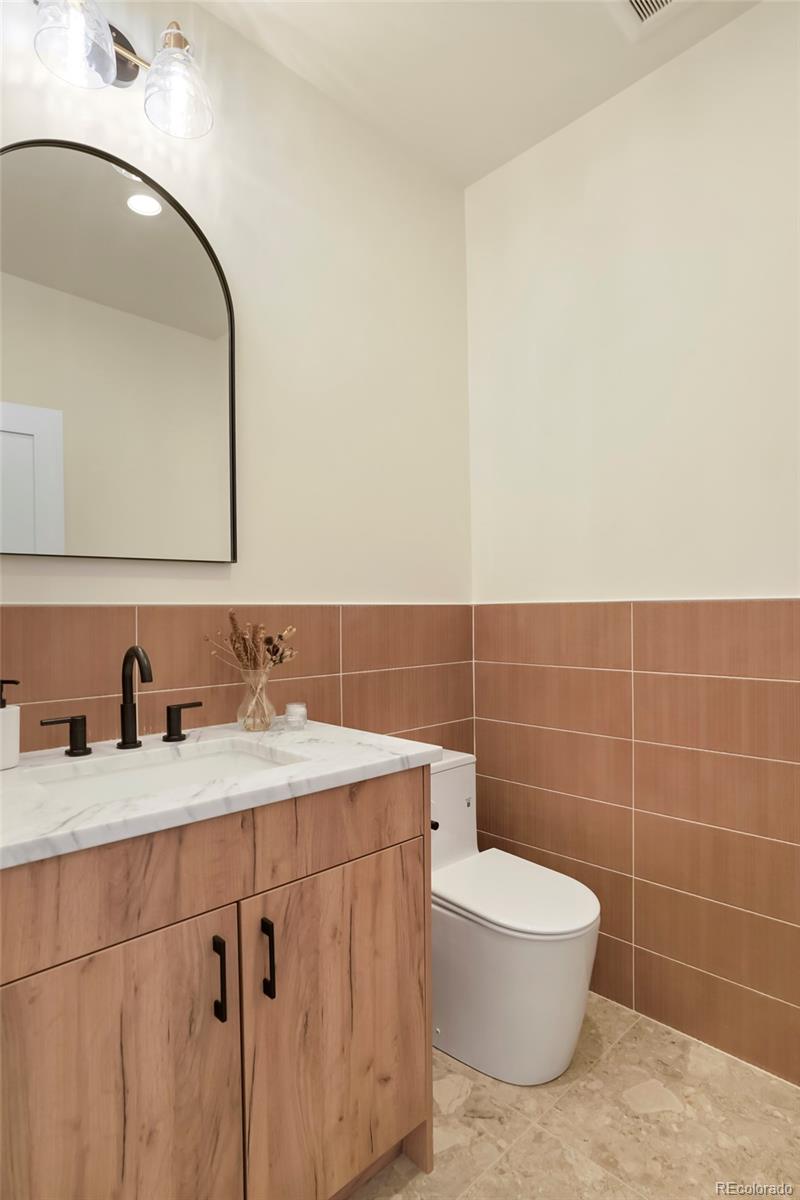 MLS Image #14 for 1150  leyden street,denver, Colorado