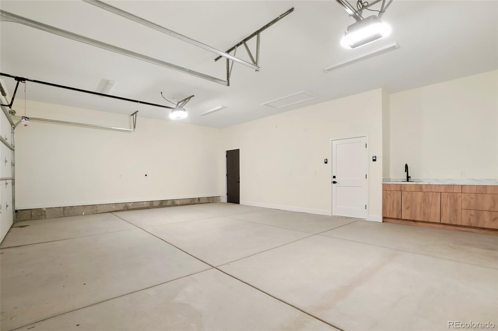 MLS Image #34 for 1150  leyden street,denver, Colorado