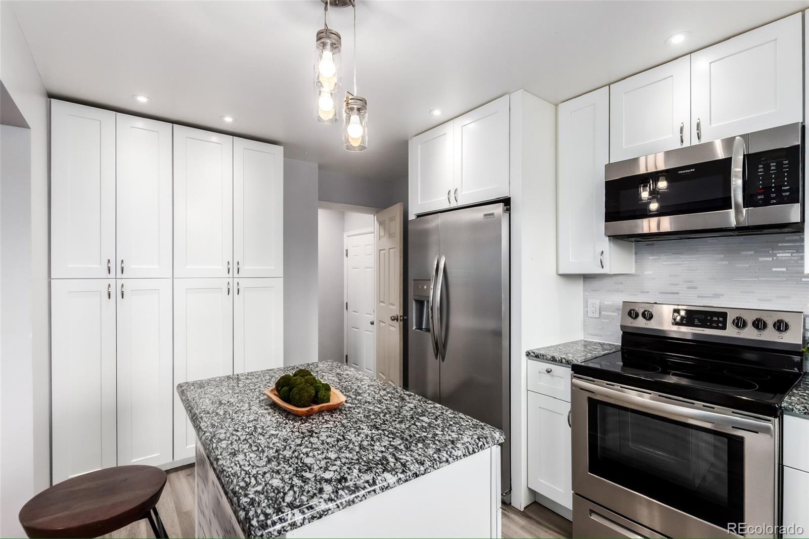 MLS Image #10 for 1040 e 112th place,northglenn, Colorado