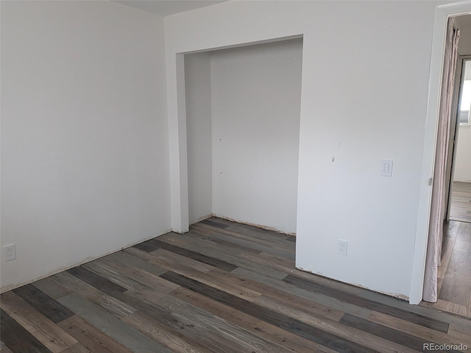 MLS Image #5 for 3351 s field street,lakewood, Colorado