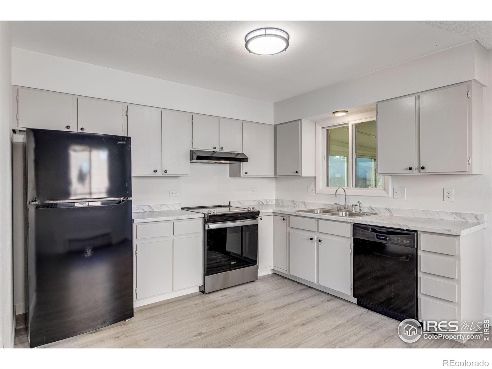 MLS Image #12 for 8121  taylor court,fort collins, Colorado