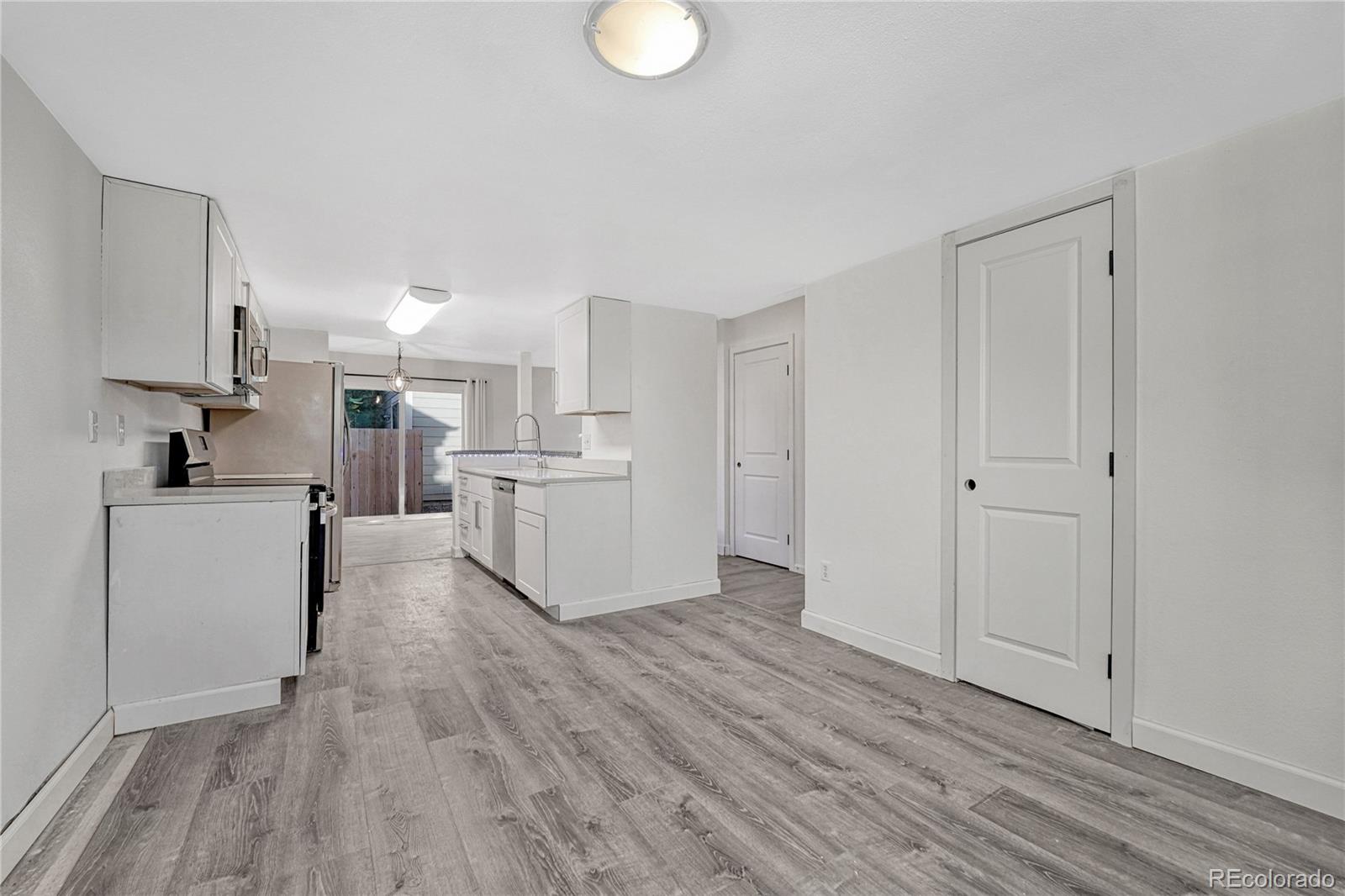 MLS Image #23 for 11853 e cornell circle,aurora, Colorado