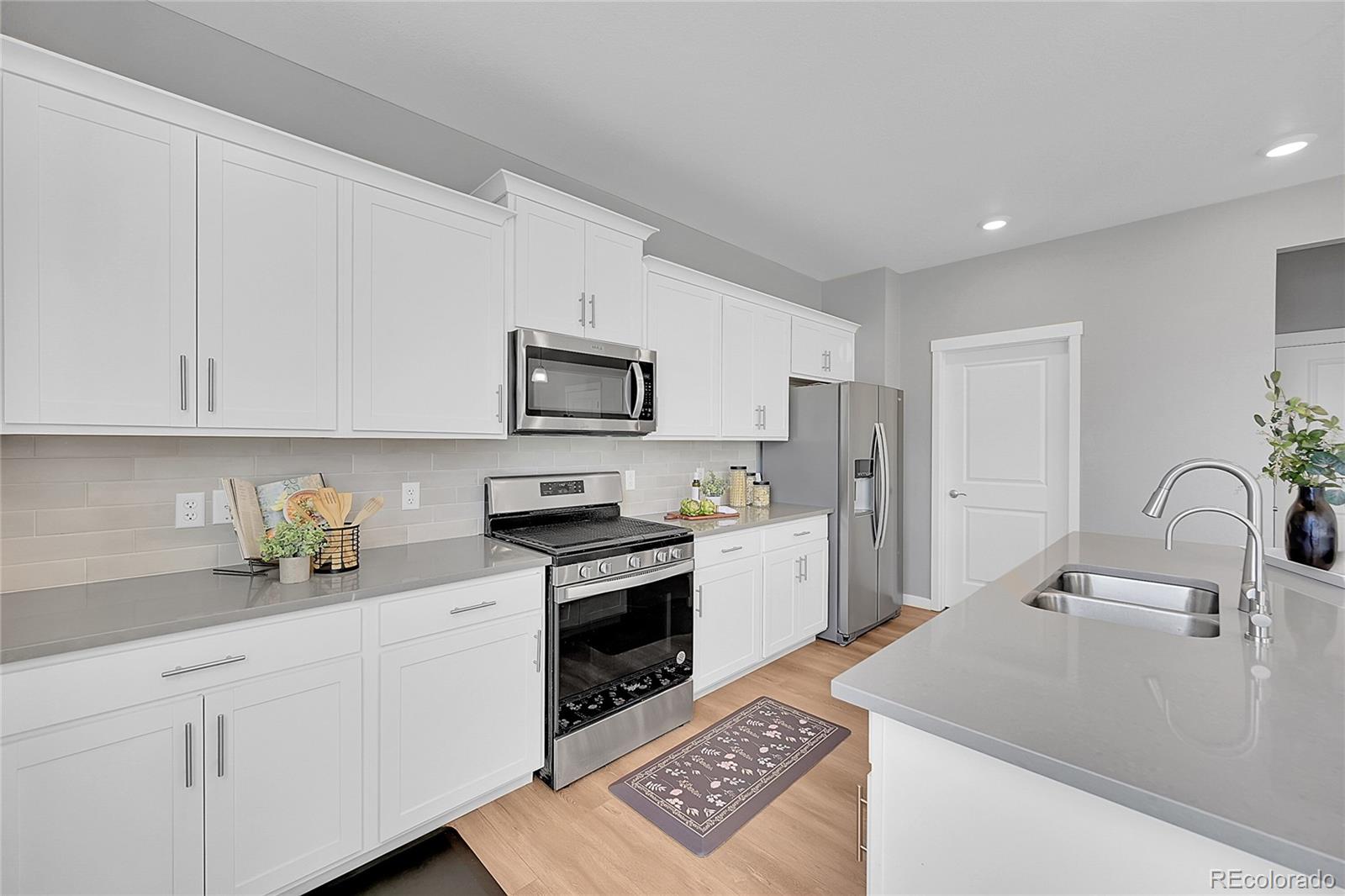 MLS Image #13 for 18142  prince hill circle,parker, Colorado