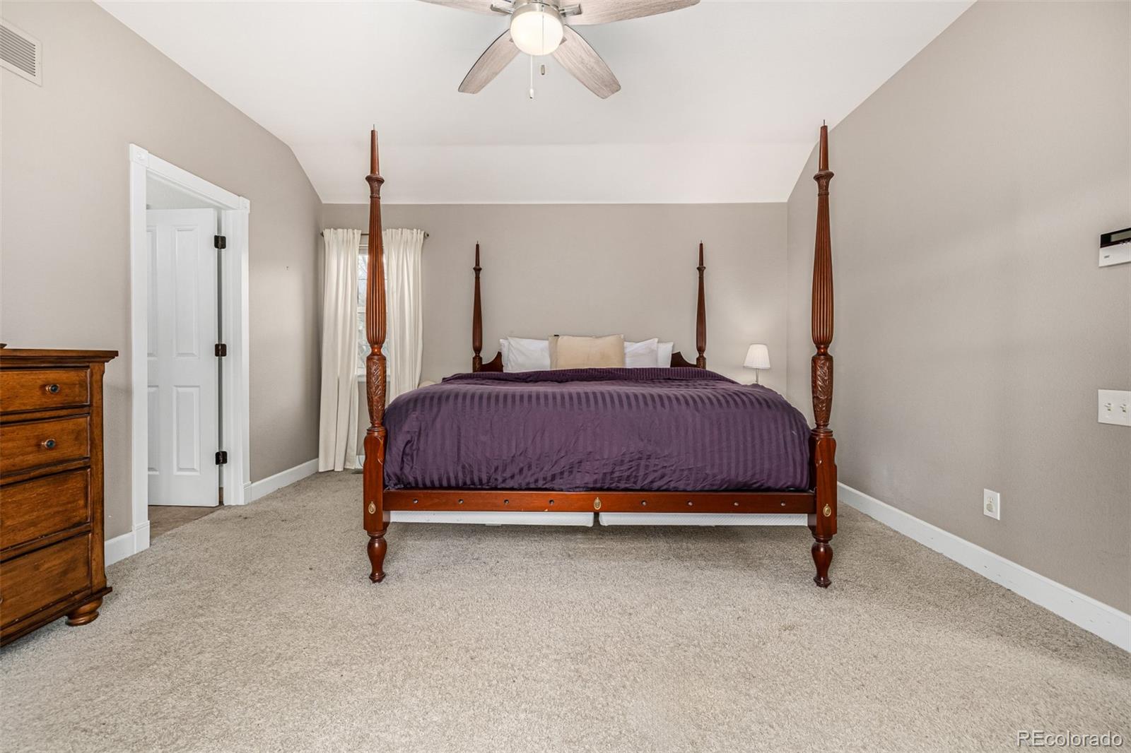 MLS Image #17 for 1003  roslyn court,denver, Colorado
