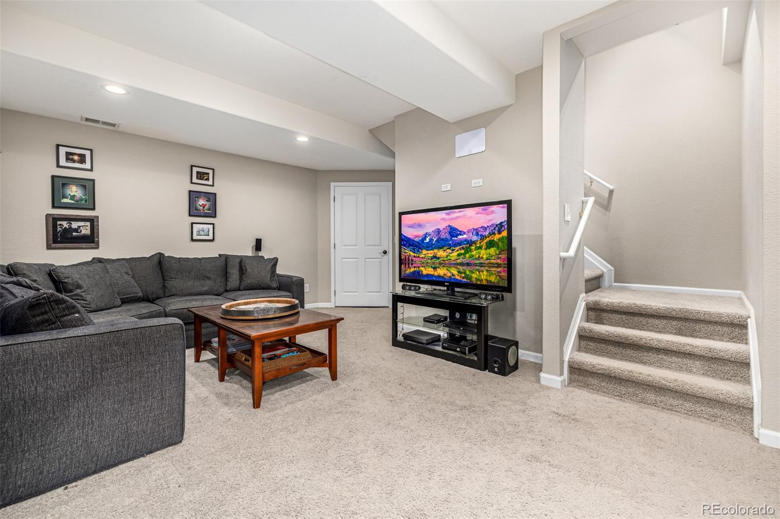 MLS Image #28 for 1003  roslyn court,denver, Colorado