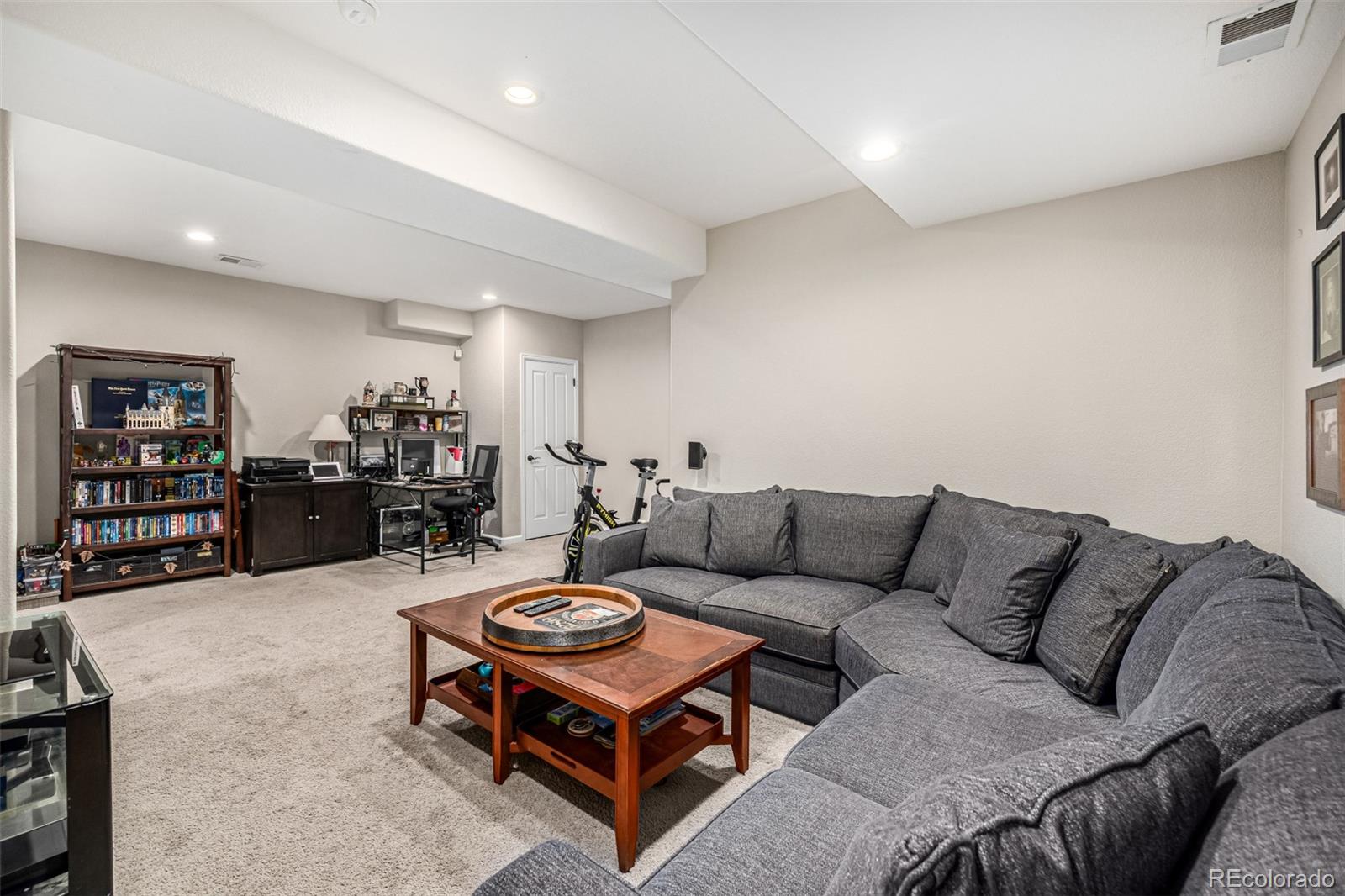 MLS Image #30 for 1003  roslyn court,denver, Colorado