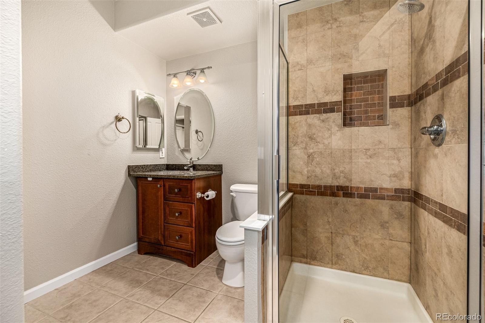 MLS Image #35 for 1003  roslyn court,denver, Colorado