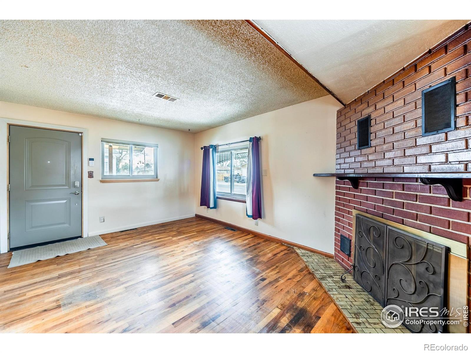 MLS Image #8 for 4760 s huron street,englewood, Colorado