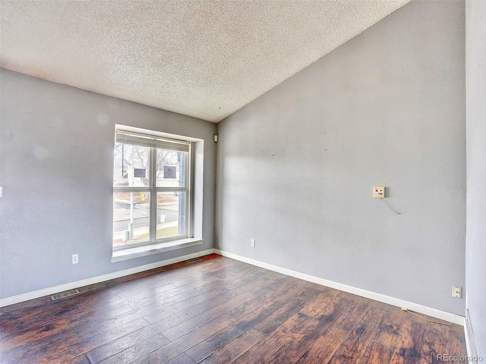 MLS Image #10 for 3160 s halifax street,aurora, Colorado