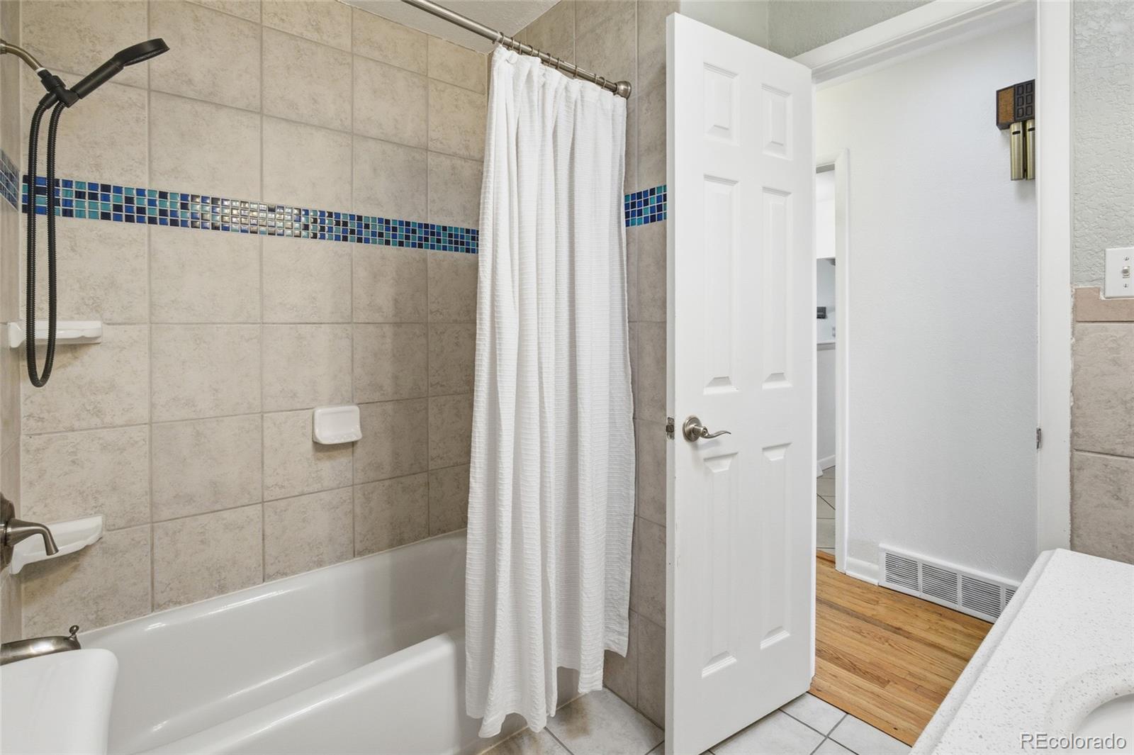 MLS Image #20 for 3396 w arlington avenue,littleton, Colorado