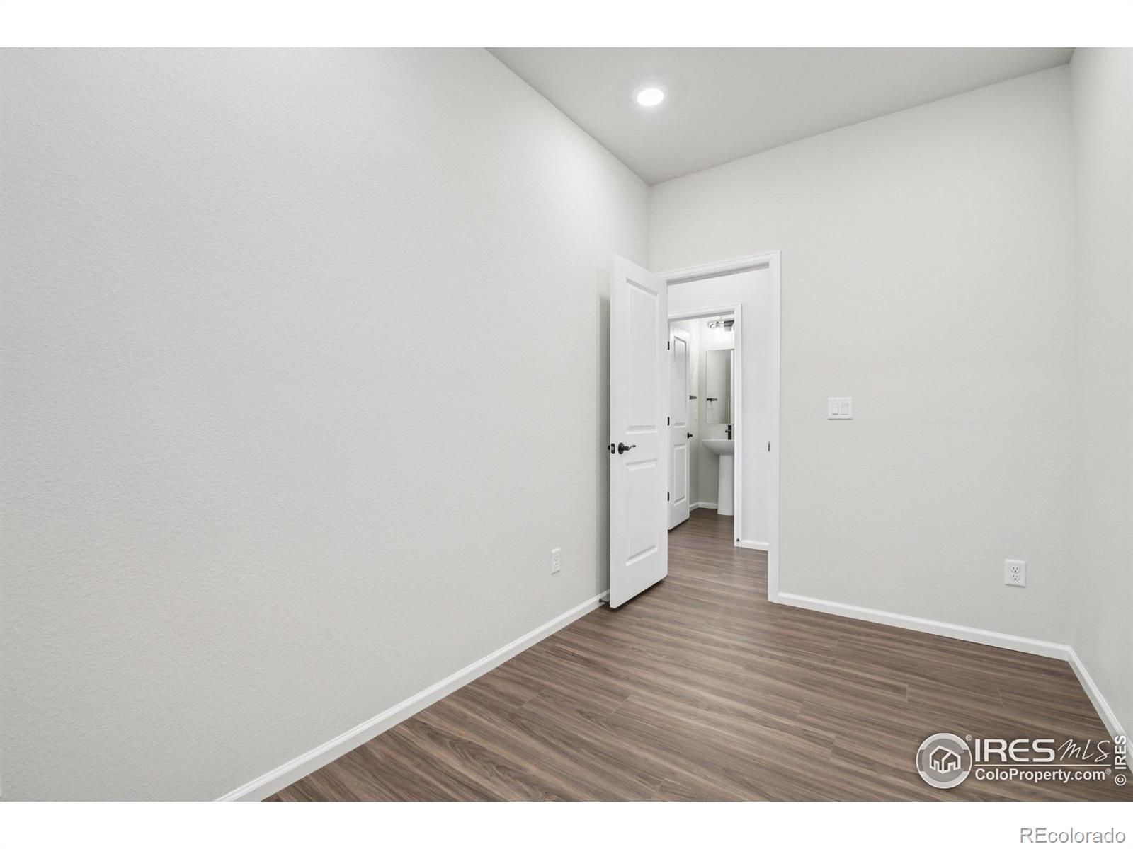 MLS Image #16 for 8777  whiteclover street,littleton, Colorado