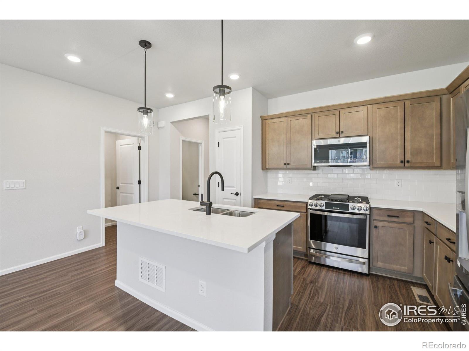 MLS Image #7 for 8777  whiteclover street,littleton, Colorado