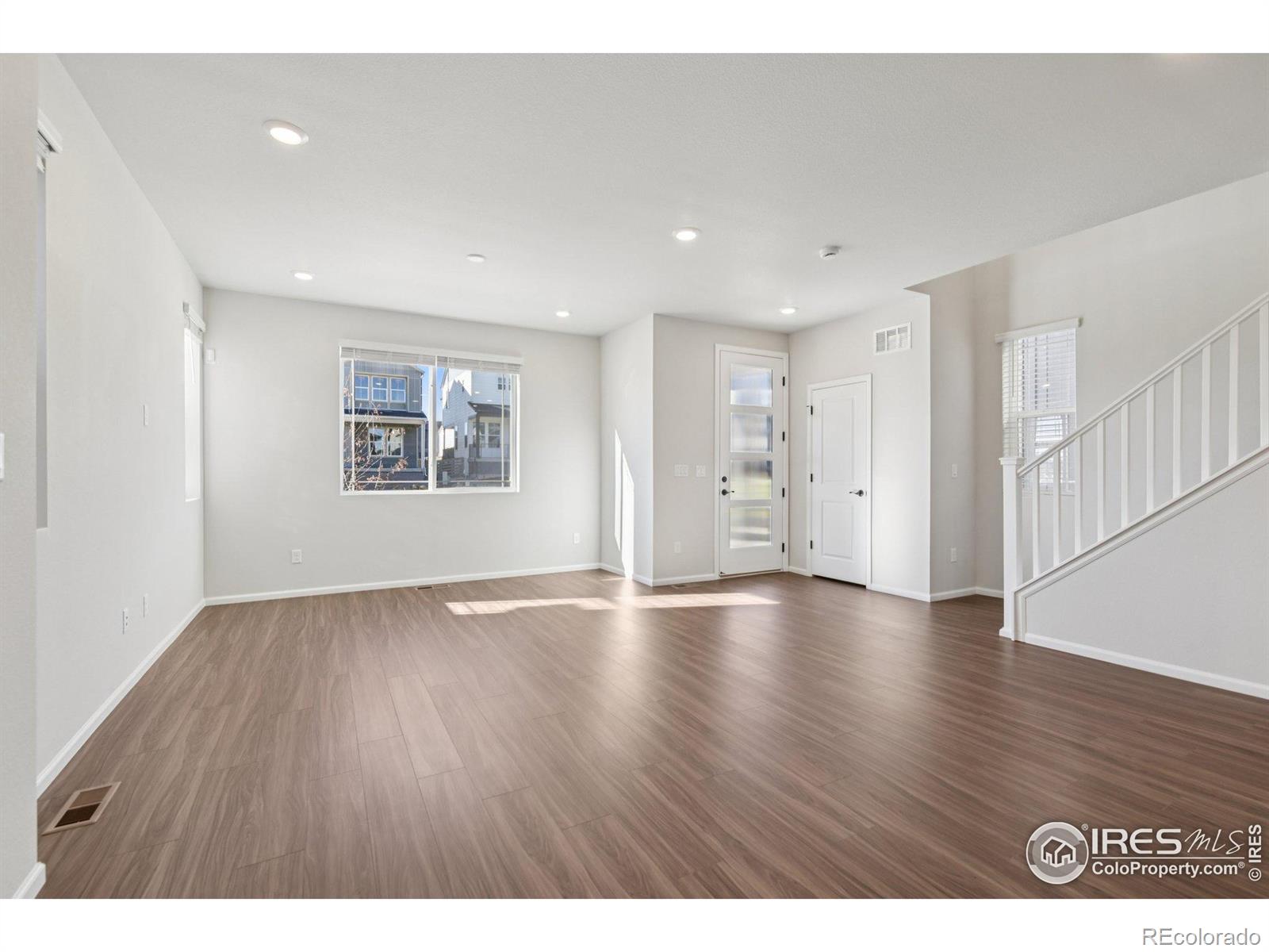 MLS Image #8 for 8777  whiteclover street,littleton, Colorado