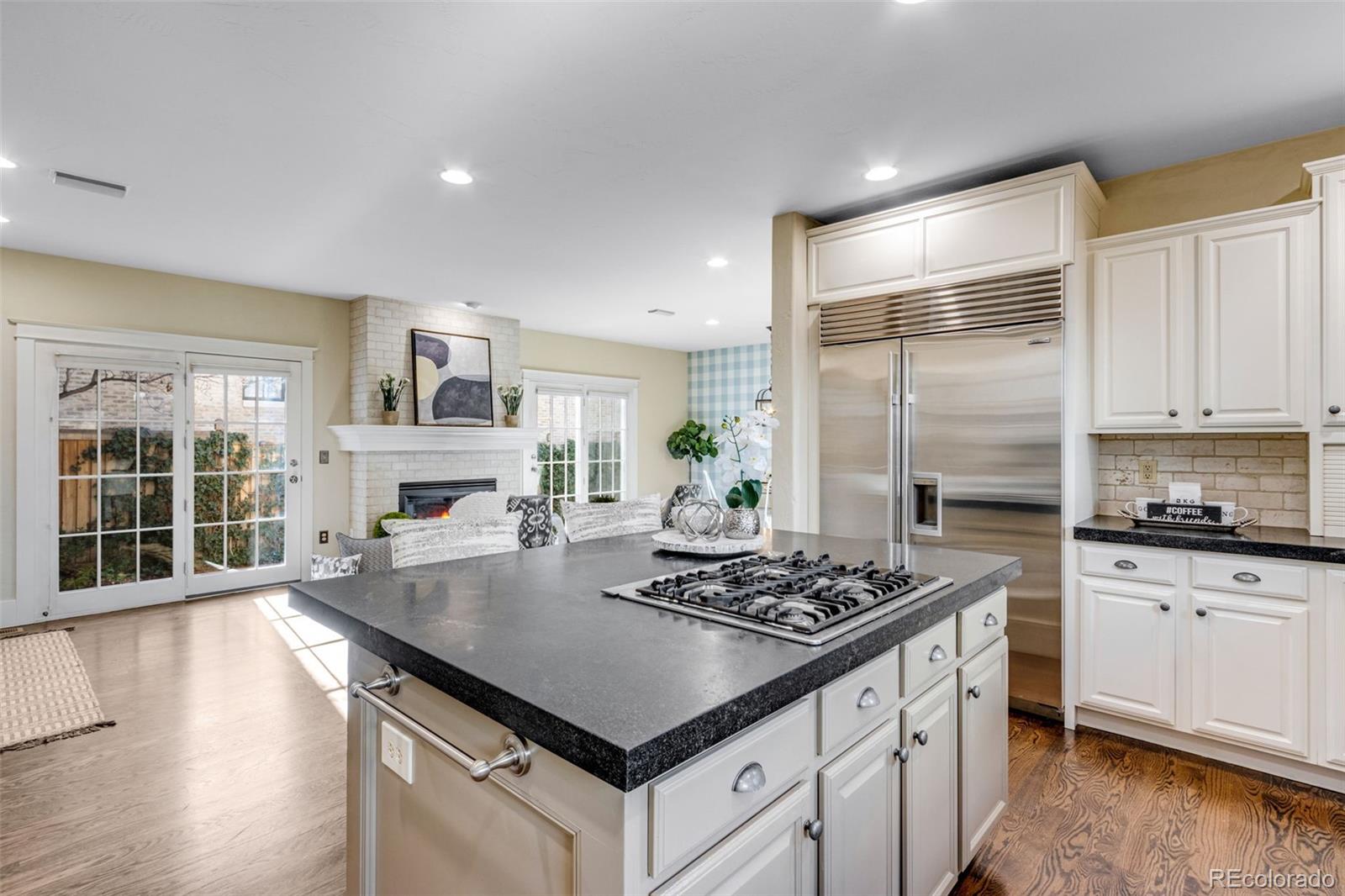 MLS Image #21 for 707 s fillmore street,denver, Colorado