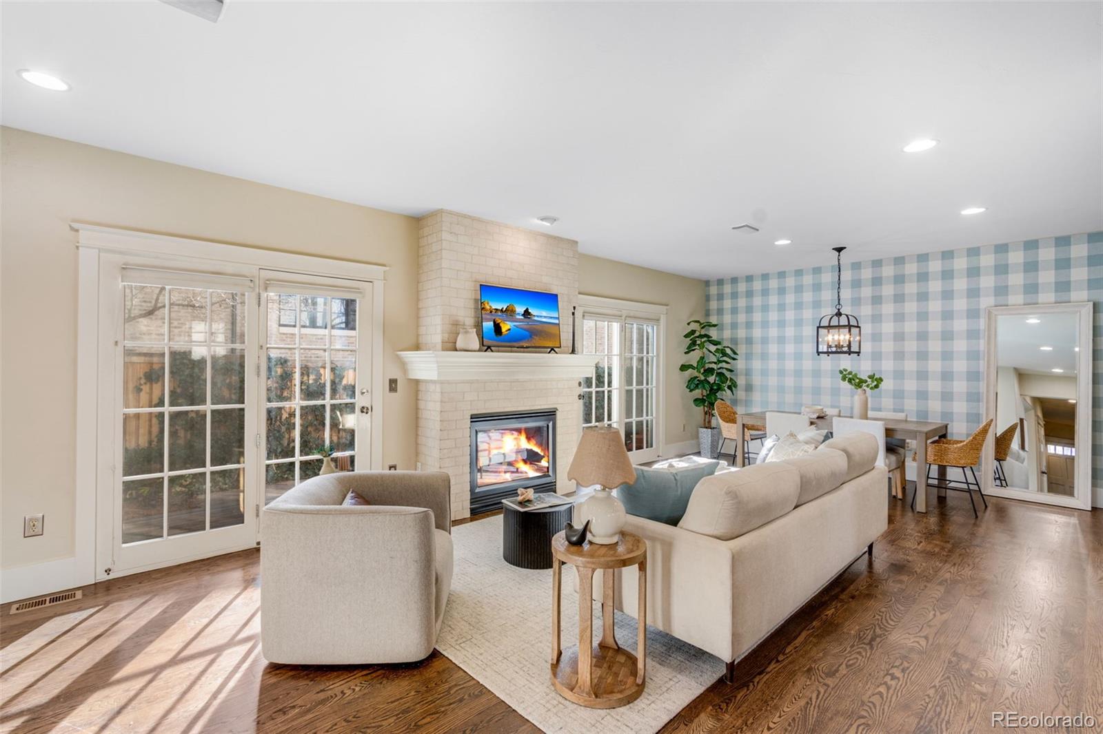 MLS Image #27 for 707 s fillmore street,denver, Colorado