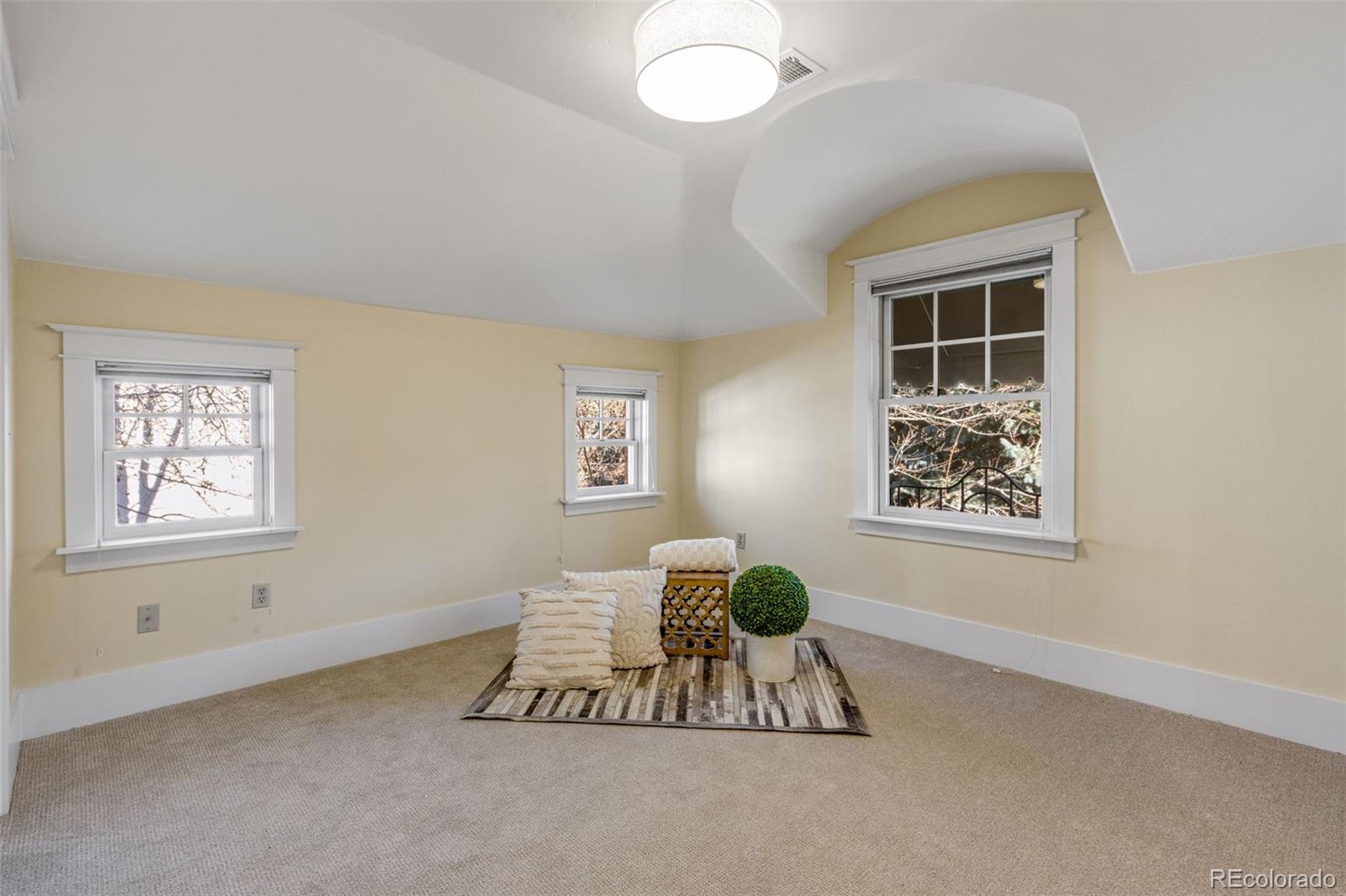 MLS Image #41 for 707 s fillmore street,denver, Colorado