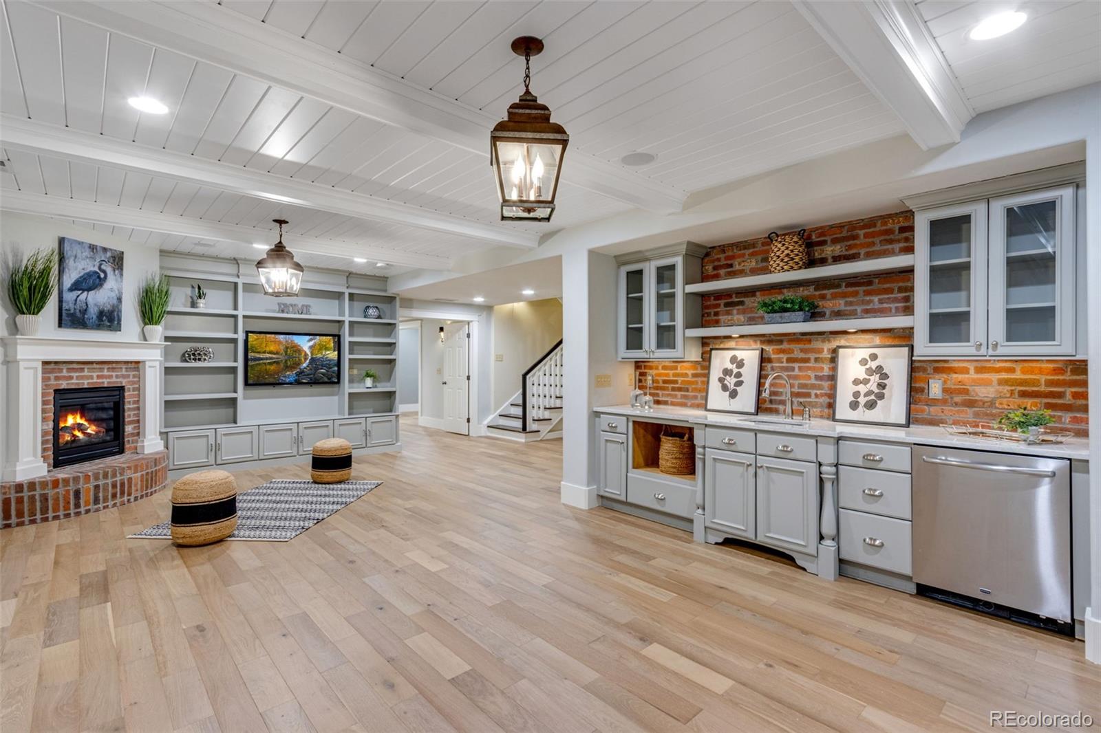 MLS Image #45 for 707 s fillmore street,denver, Colorado