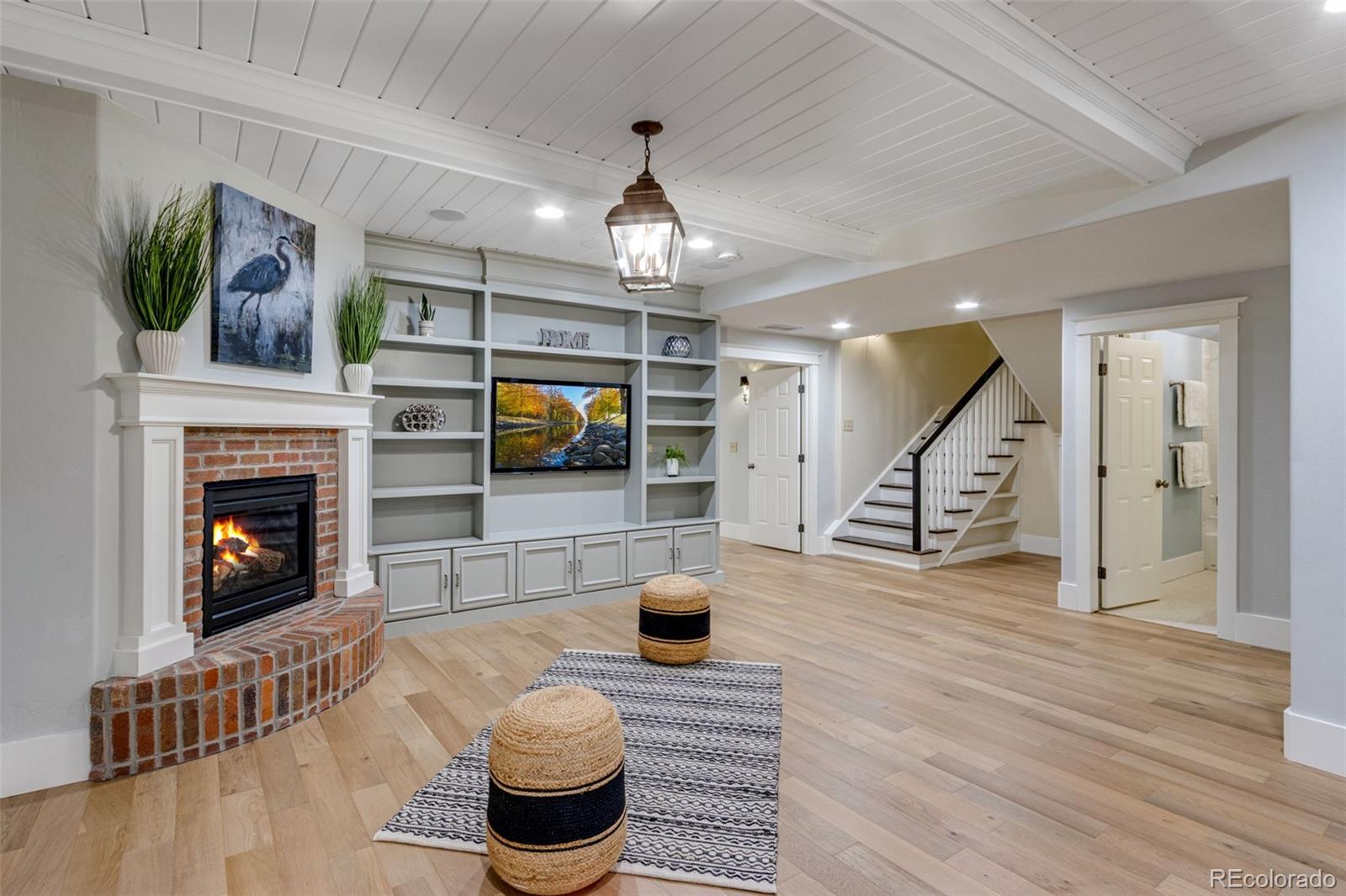 MLS Image #46 for 707 s fillmore street,denver, Colorado