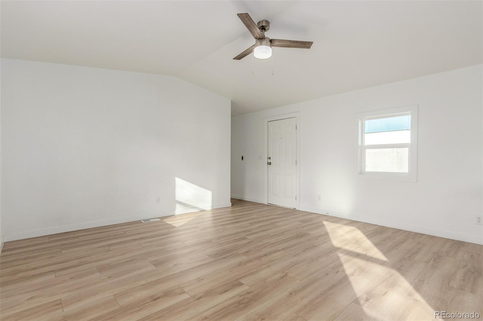 MLS Image #6 for 8466  adams way,denver, Colorado