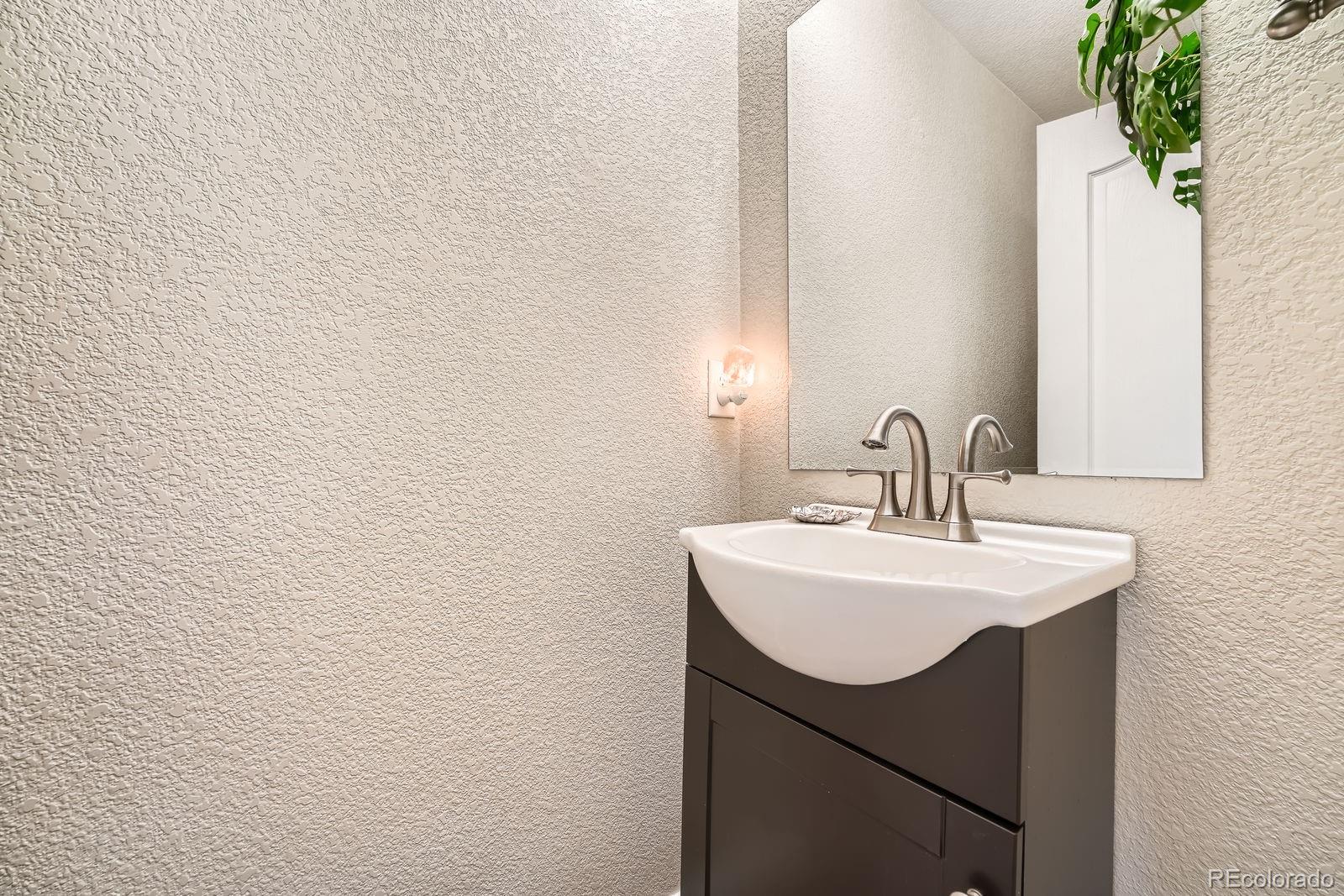 MLS Image #10 for 11839 e fair avenue,greenwood village, Colorado