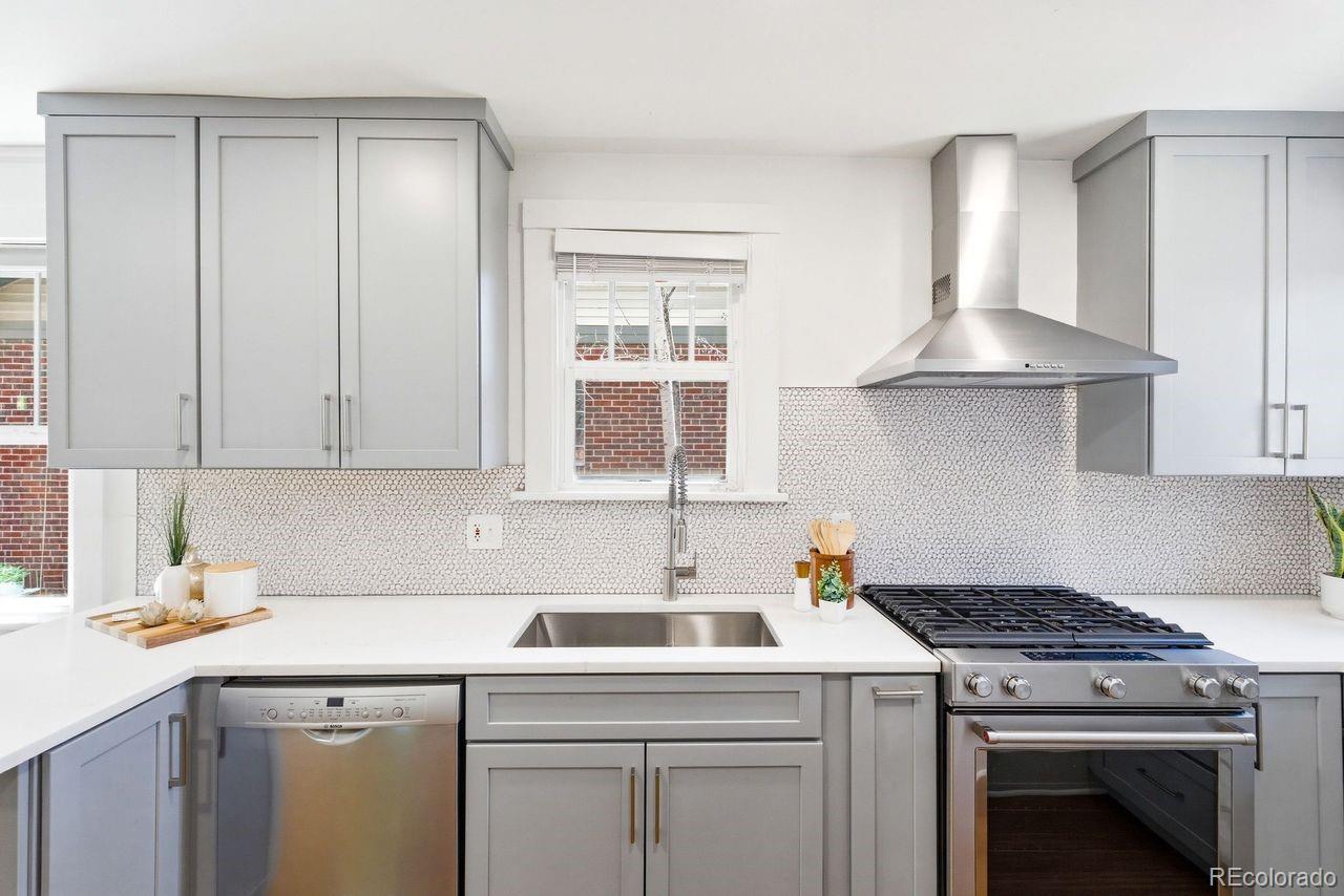 MLS Image #12 for 2515 n glencoe street,denver, Colorado