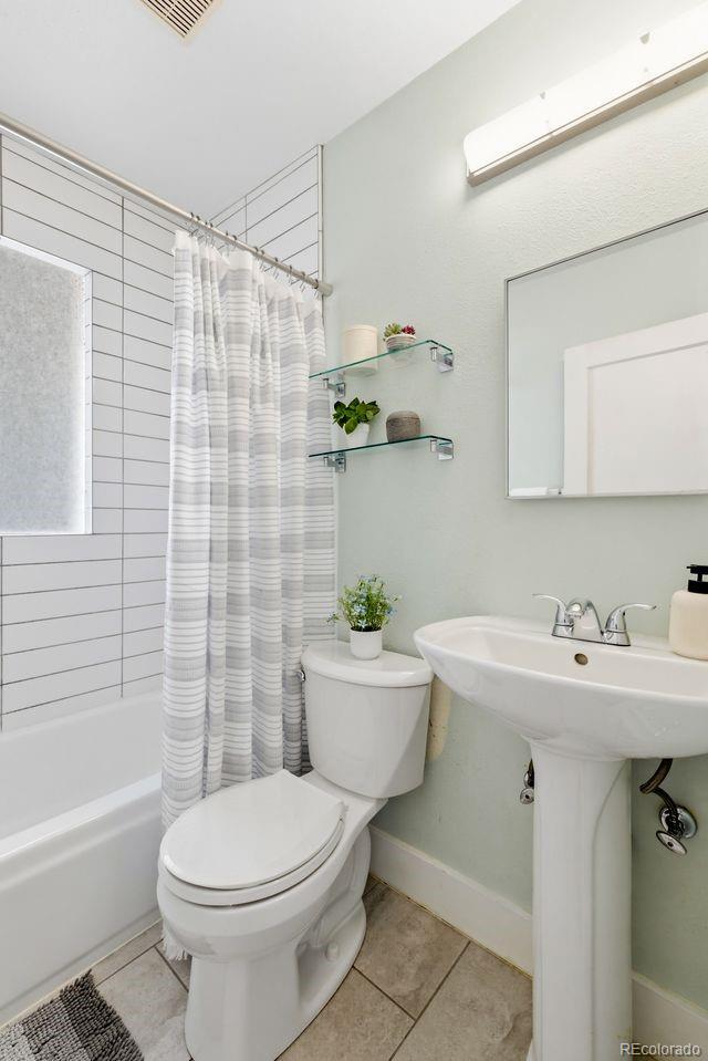 MLS Image #21 for 2515 n glencoe street,denver, Colorado