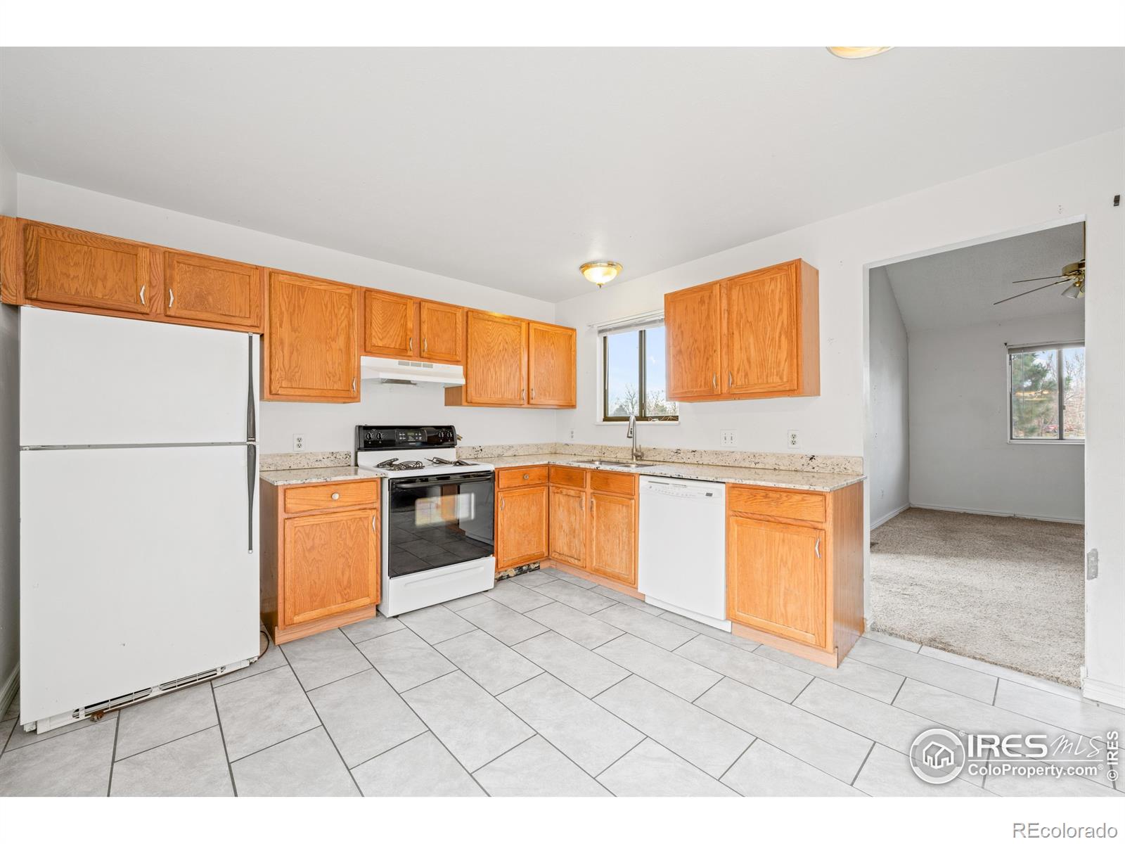 MLS Image #8 for 990 w 133rd circle,denver, Colorado