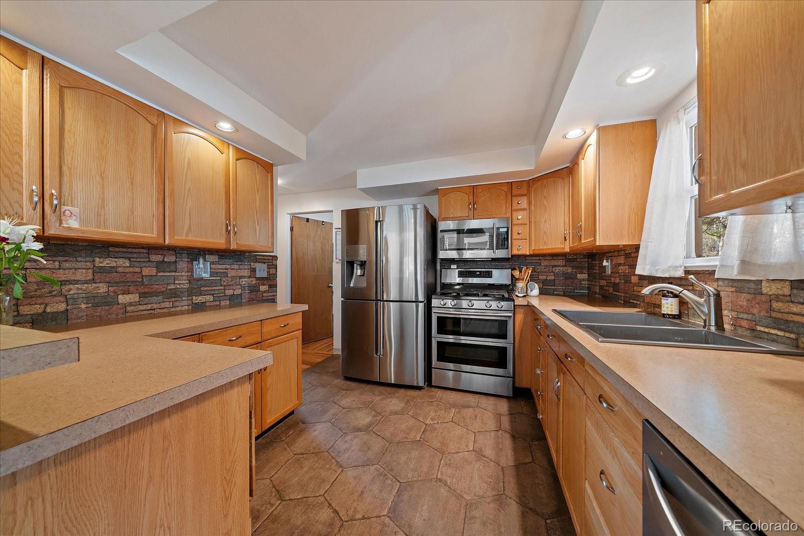 MLS Image #10 for 27906  lupine drive,evergreen, Colorado