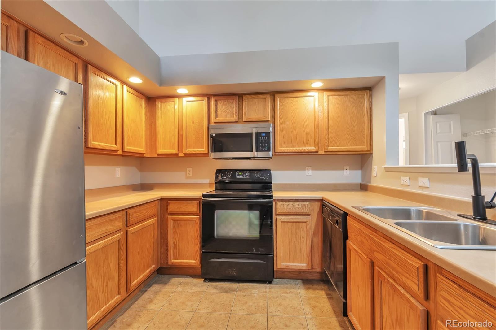 MLS Image #2 for 18622 e water drive e,aurora, Colorado