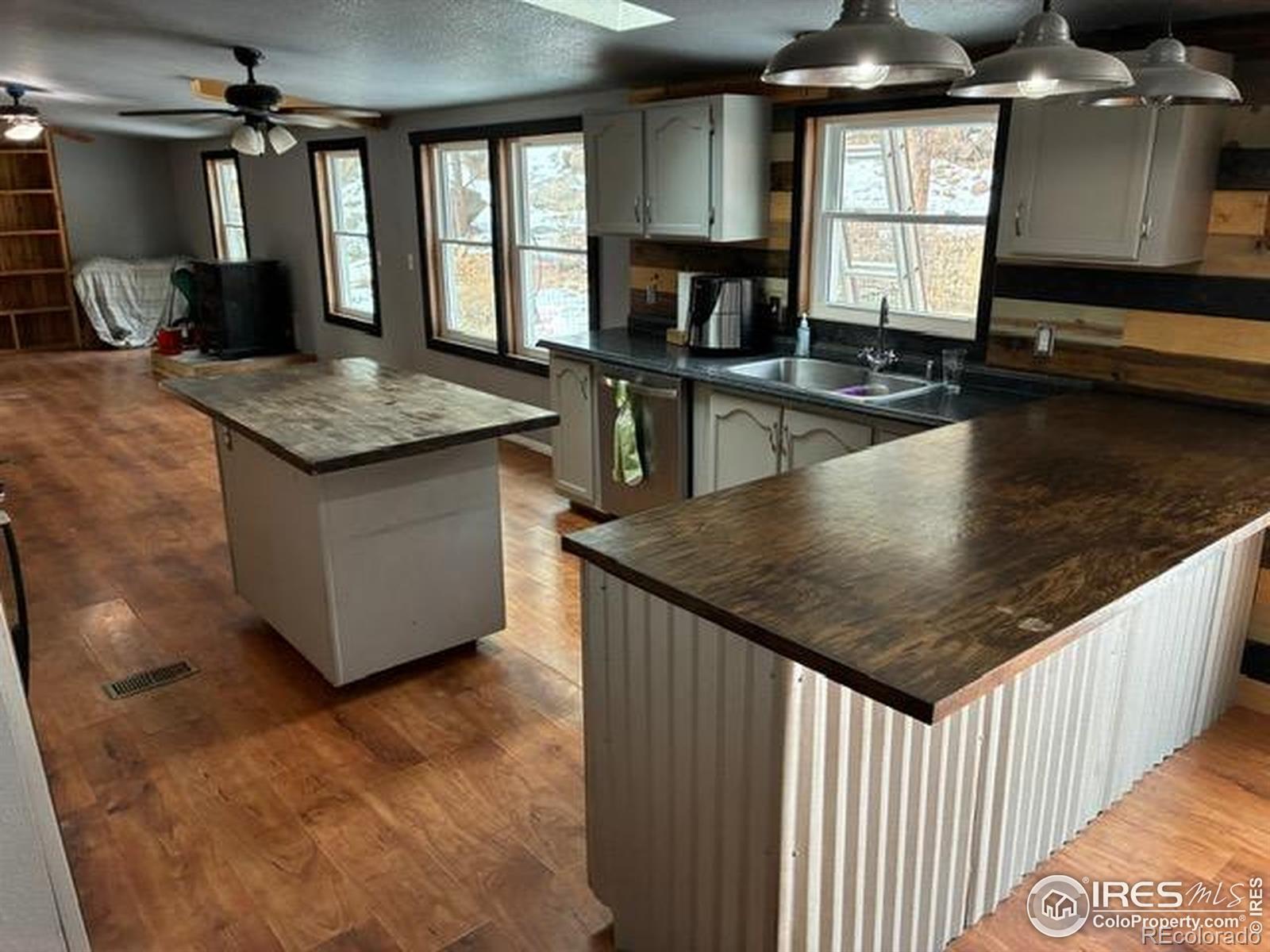 MLS Image #5 for 1759  arapahoe drive,florissant, Colorado