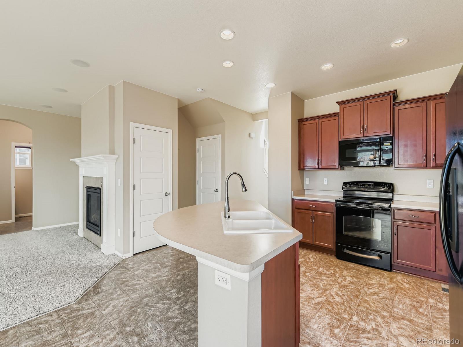 MLS Image #9 for 8645  raspberry drive,frederick, Colorado