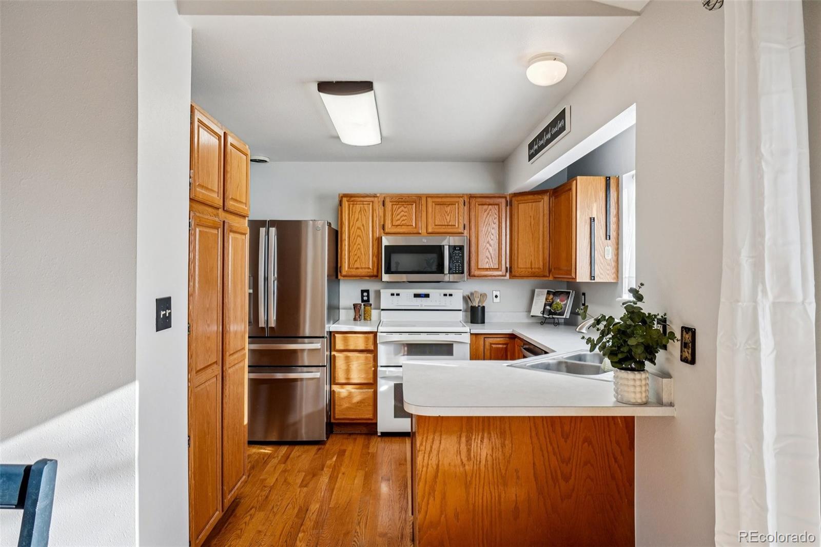 MLS Image #10 for 446  poplar circle,brighton, Colorado